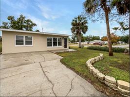 featured image of 930 School St