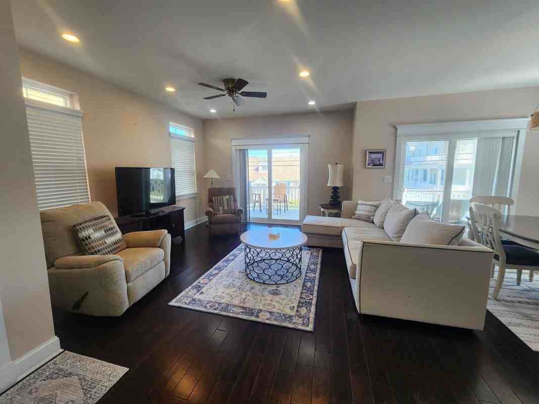 16 N Decatur Ave - Photo 3 of 25