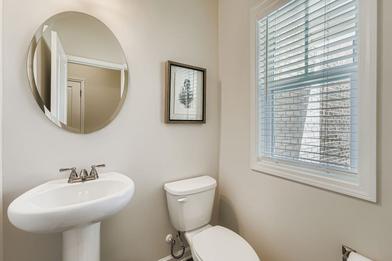 127 Pyrus Ln - Photo 7 of 48