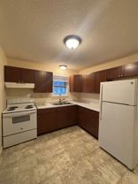 Country Manor-824 E Wyman Street - Photo 1 of 1