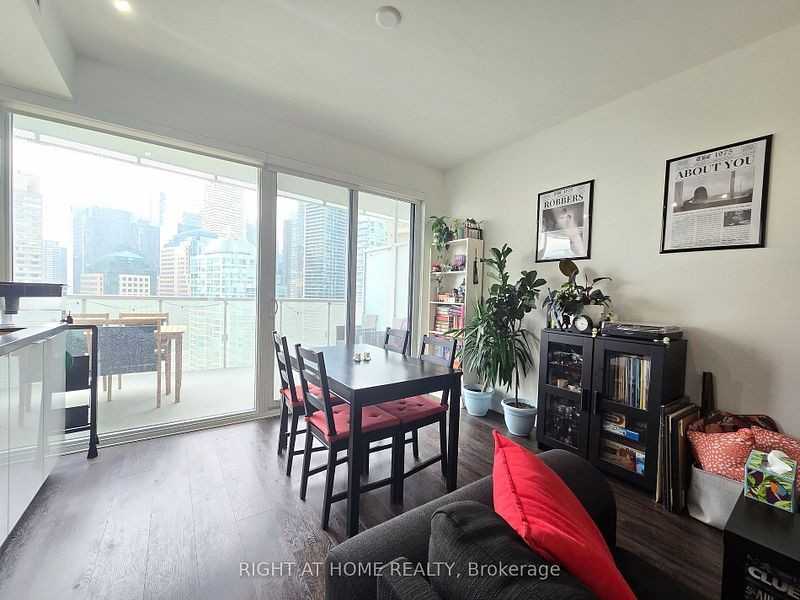 15 Queens Quay East #1905 - Photo 4 of 22