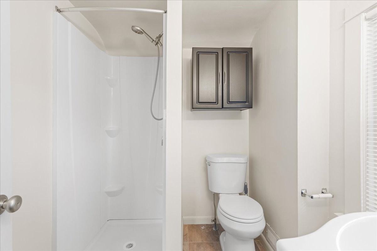 139 Leona Ave #2 - Photo 7 of 21