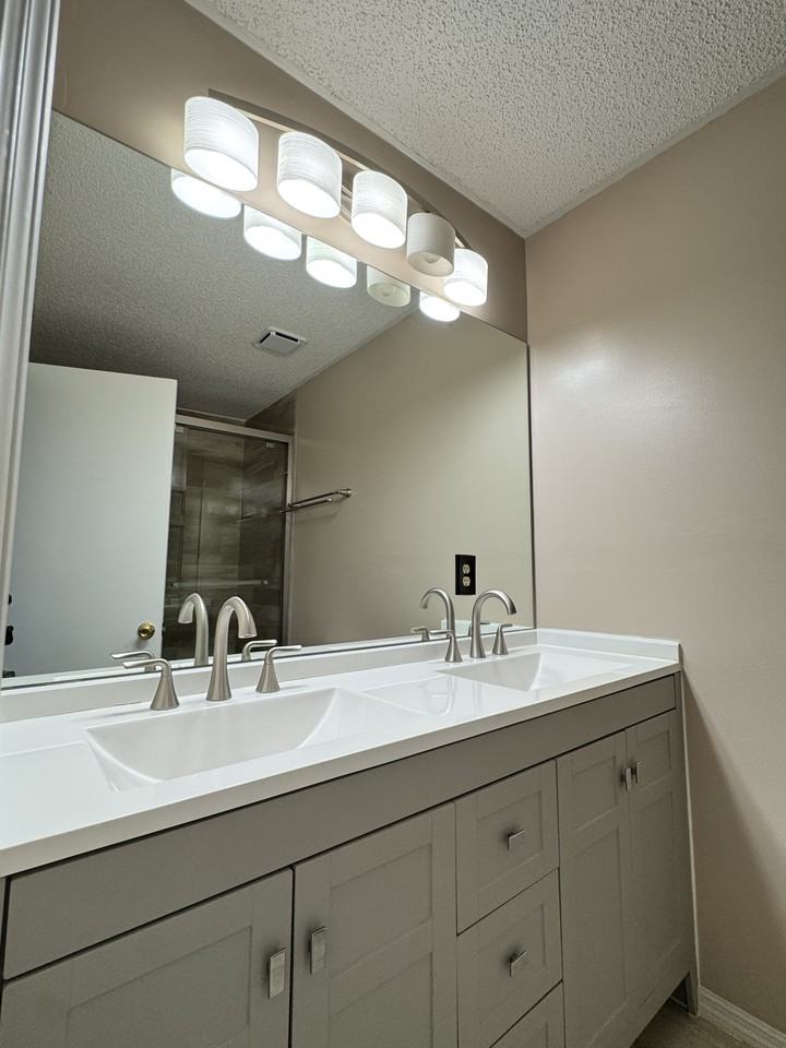 9329 Genna Trace Trl #1 - Photo 7 of 10