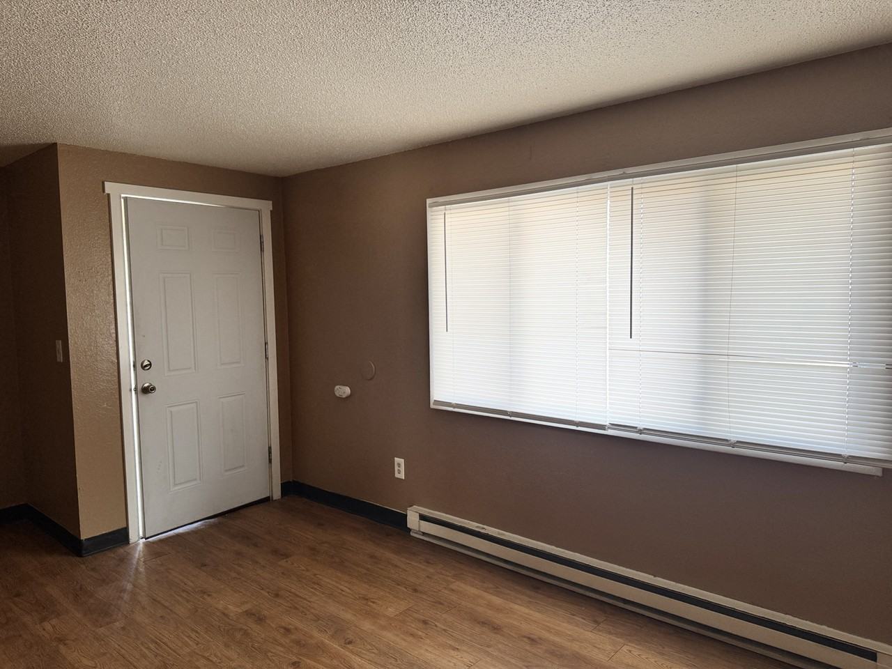 1172 E 6th St #1172 - Photo 3 of 8
