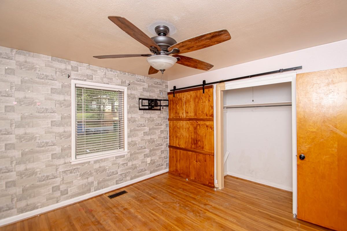 3813 Hillside Dr #NA - Photo 3 of 20