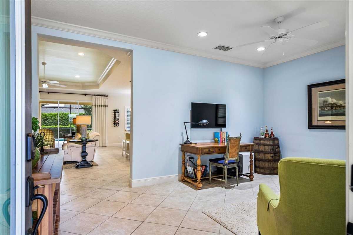 12109 Whisper Lake Dr #NA - Photo 3 of 20