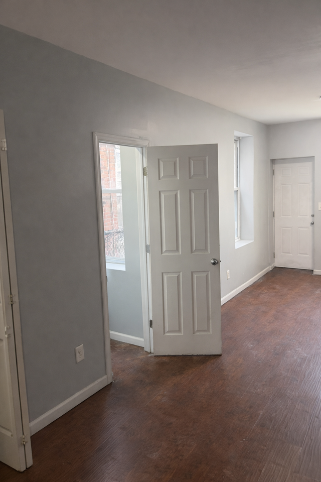 2132 N 32nd St #NA - Photo 6 of 20