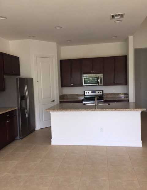 176 Sw 127th Ter #176 - Photo 4 of 22