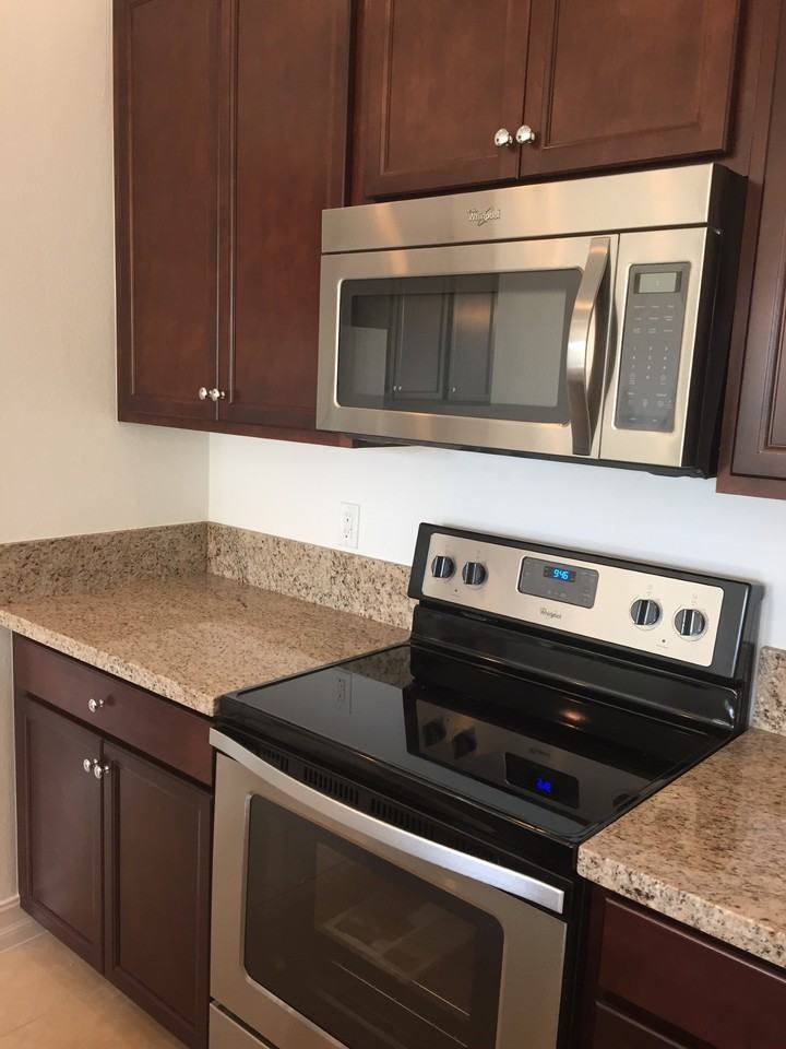 176 Sw 127th Ter #176 - Photo 5 of 22