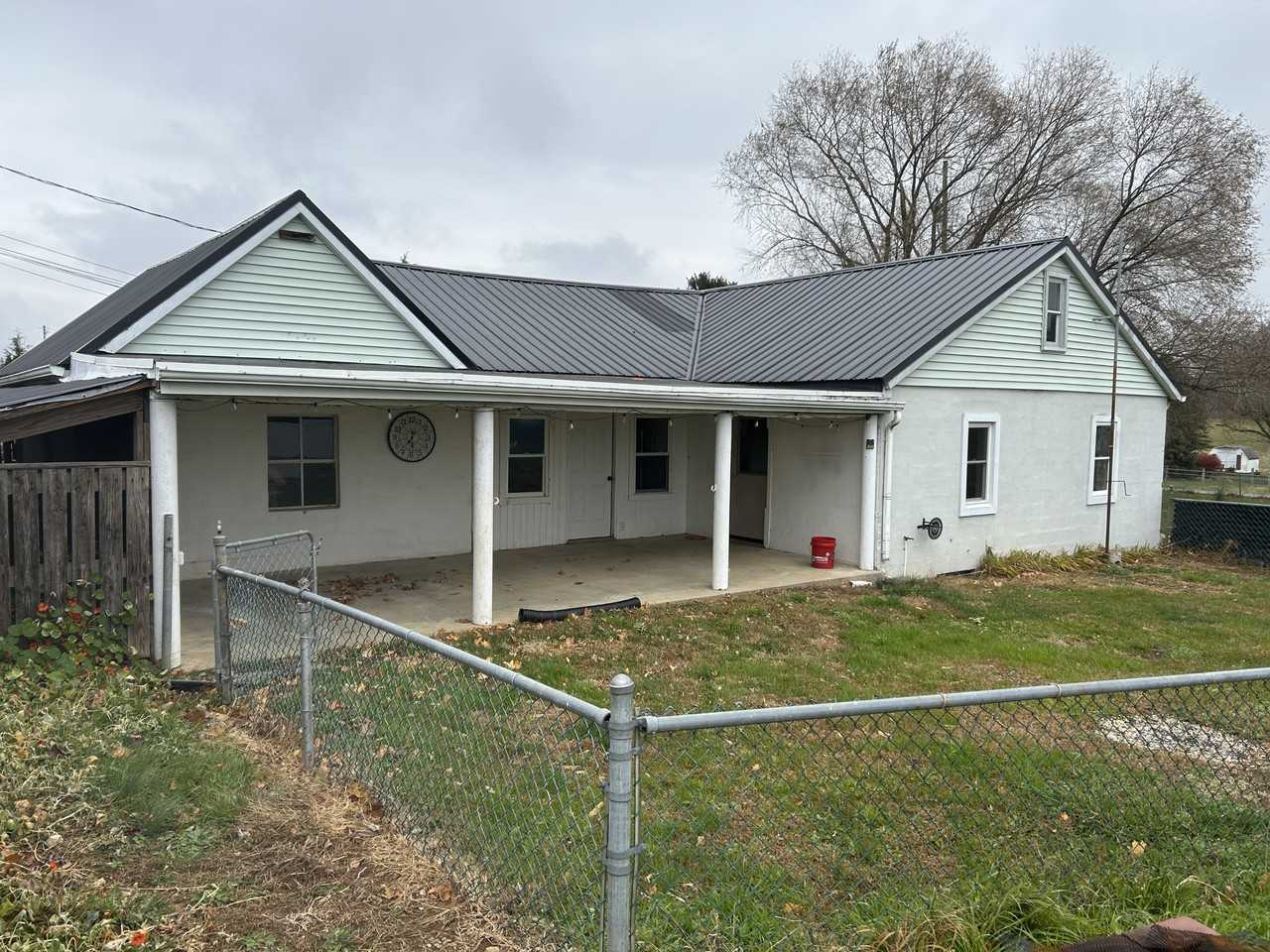 1146 Lancaster Pike #NA - Photo 4 of 24