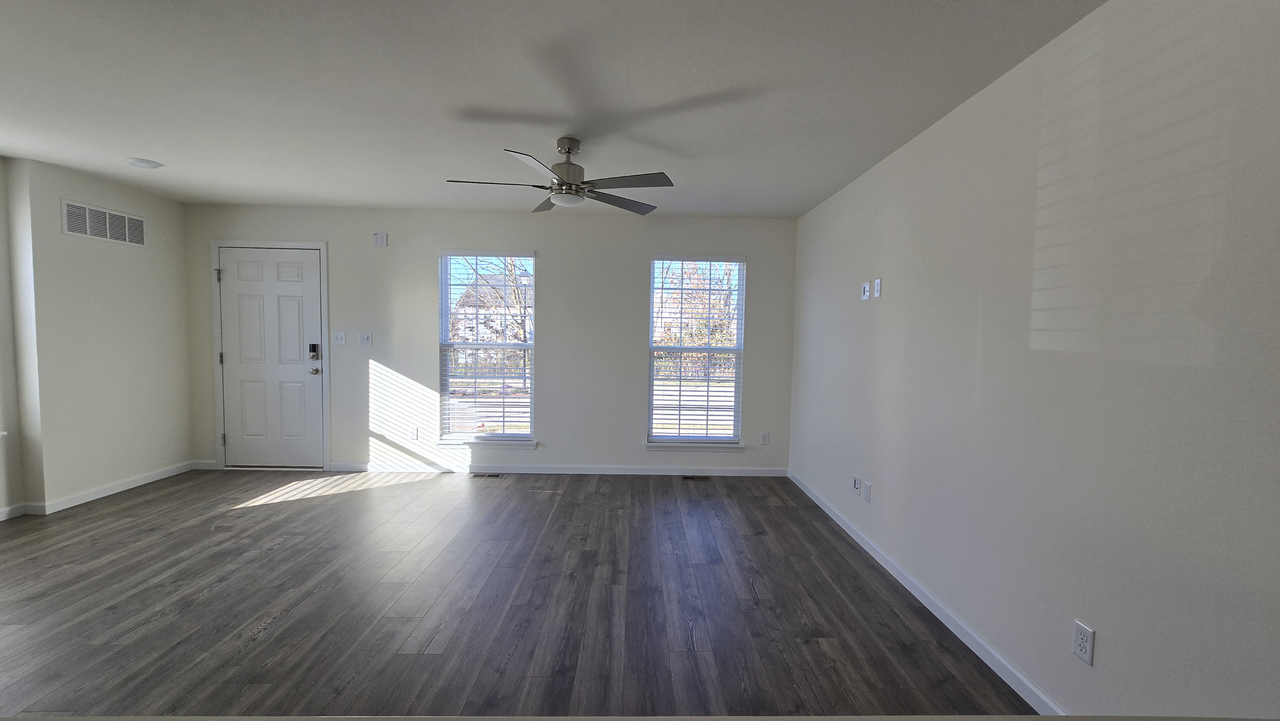 330 Fall Harvest Pkwy #330 - Photo 3 of 31