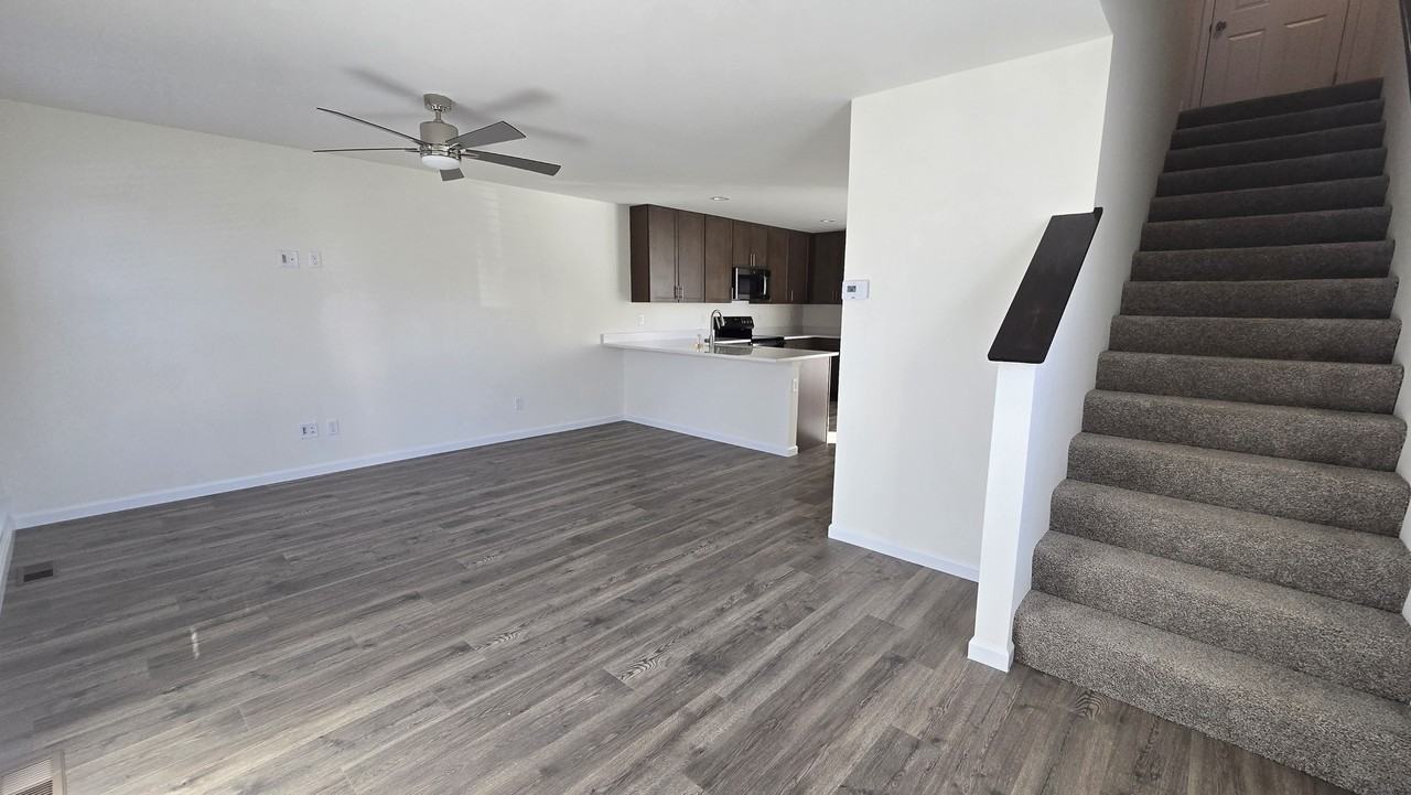 330 Fall Harvest Pkwy #330 - Photo 4 of 31