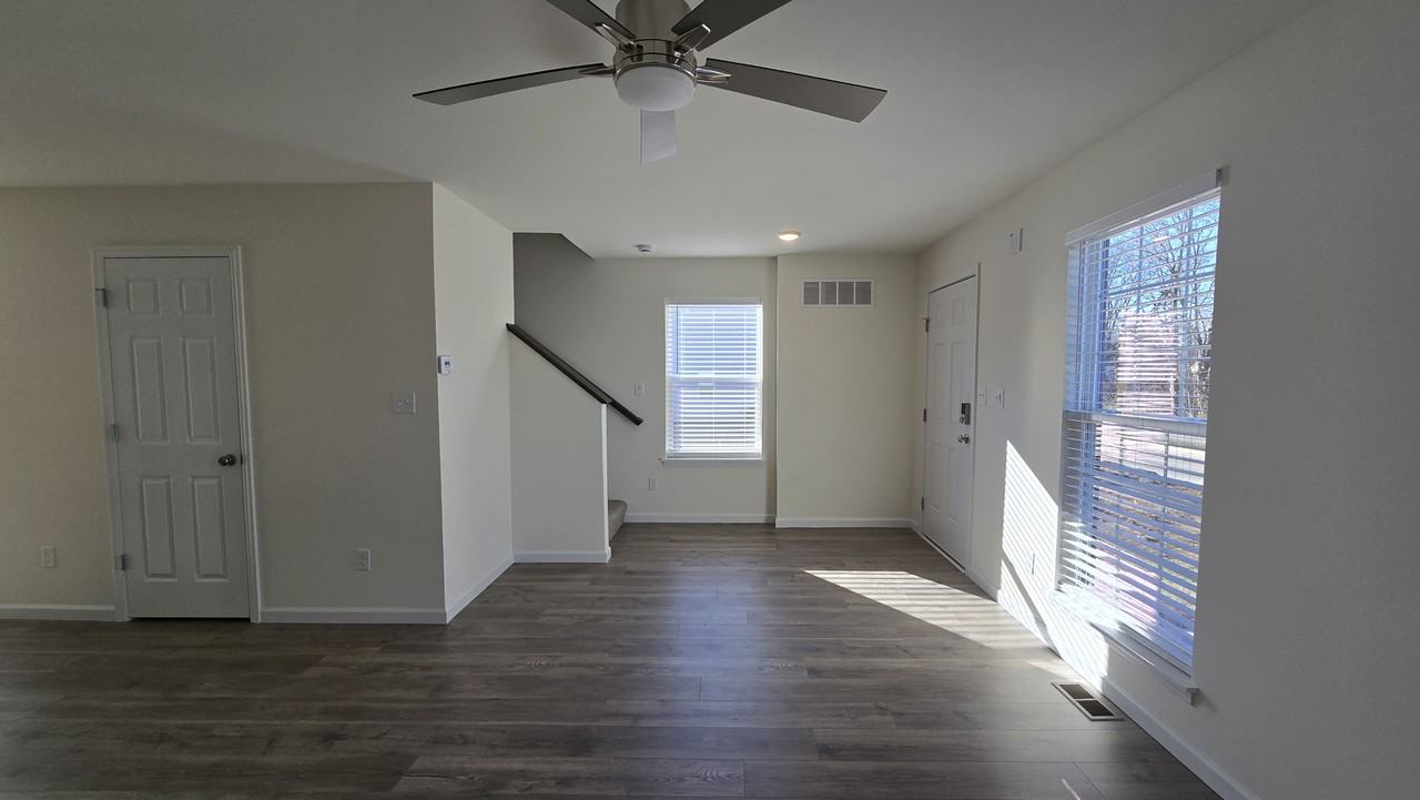 330 Fall Harvest Pkwy #330 - Photo 5 of 31