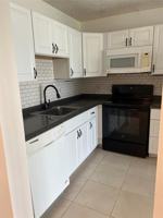 featured image of 9273 Sw 8th St #419
