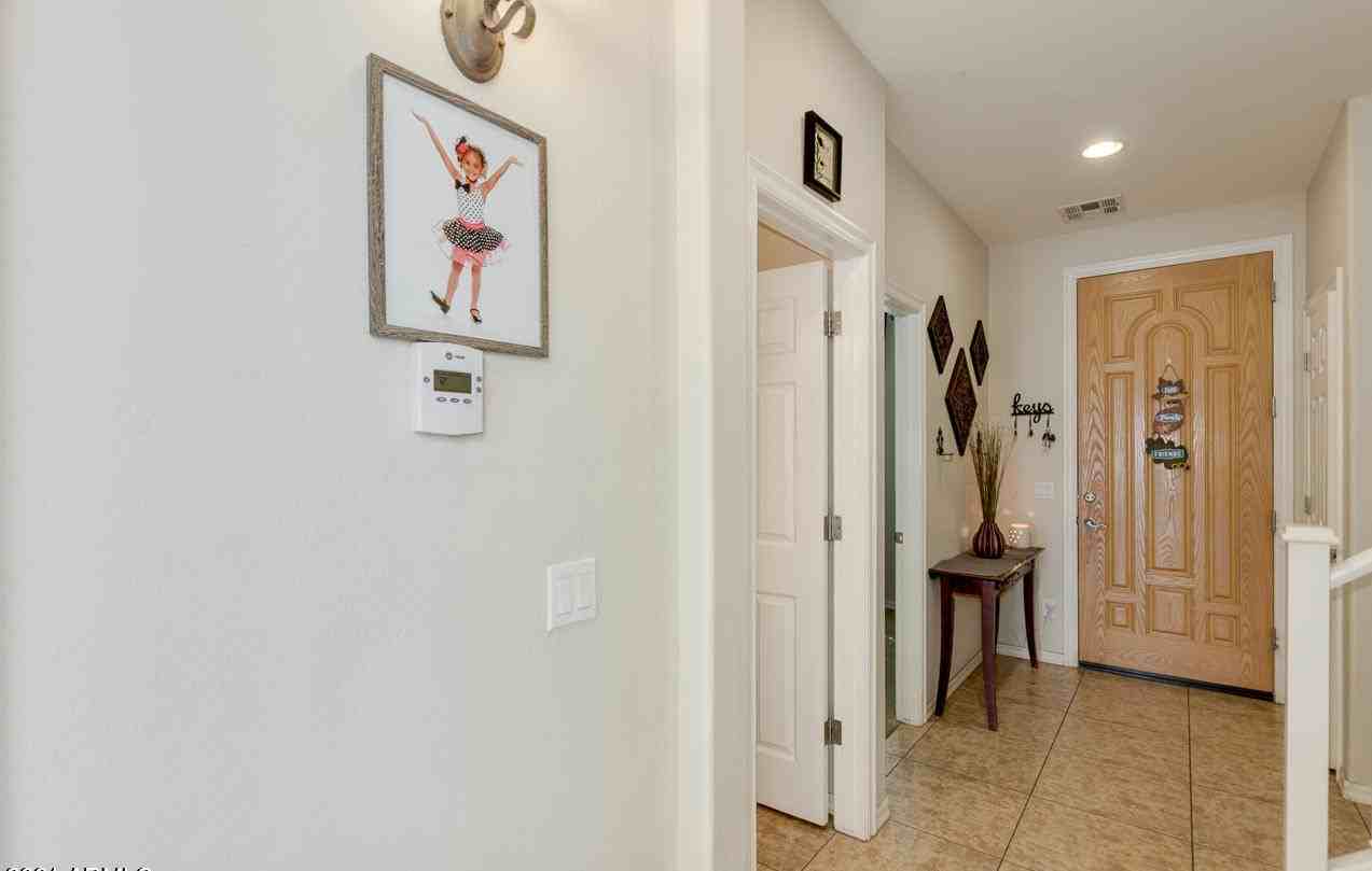 14586 W Port Au Prince Ln #NA - Photo 5 of 35