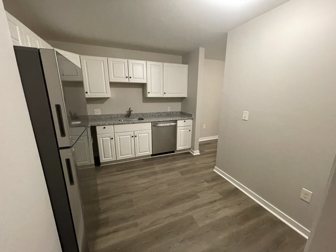 85 Old Town Rd #52 - Photo 4 of 20