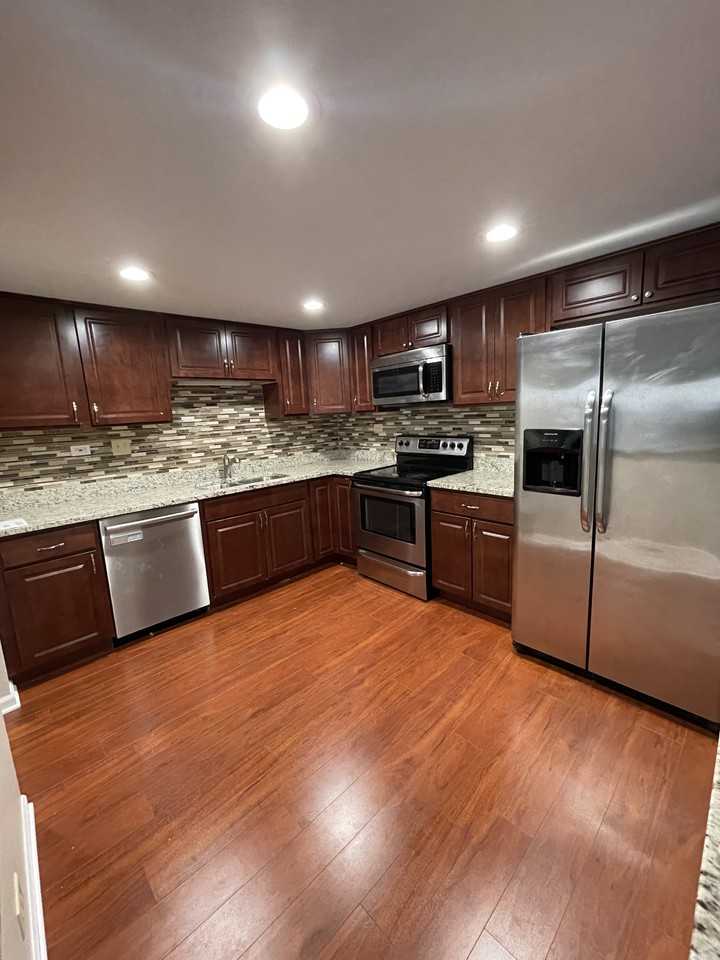 450 Plum Creek Dr #410 - Photo 6 of 19