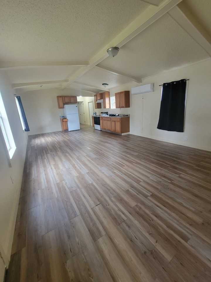 207 Hickory Ave #NA - Photo 5 of 7