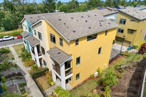 featured image of 9834 11th Ave Sw