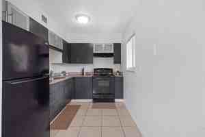 featured image of 500 Nw 24th Ave #29