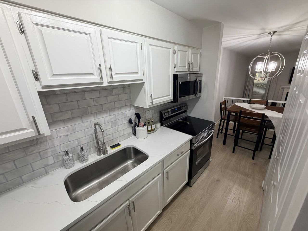 808 Kendall Dr #808 - Photo 6 of 14