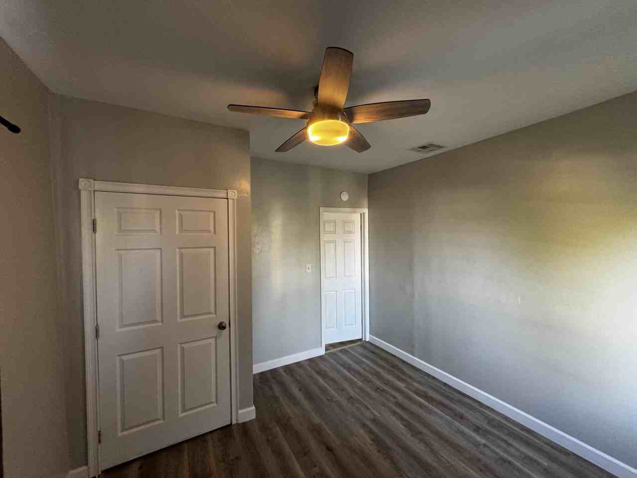 229 Philippine St #NA - Photo 3 of 19