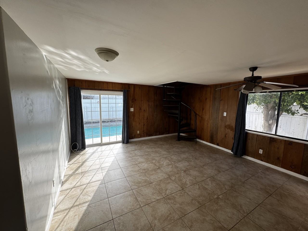 229 Philippine St #NA - Photo 5 of 19