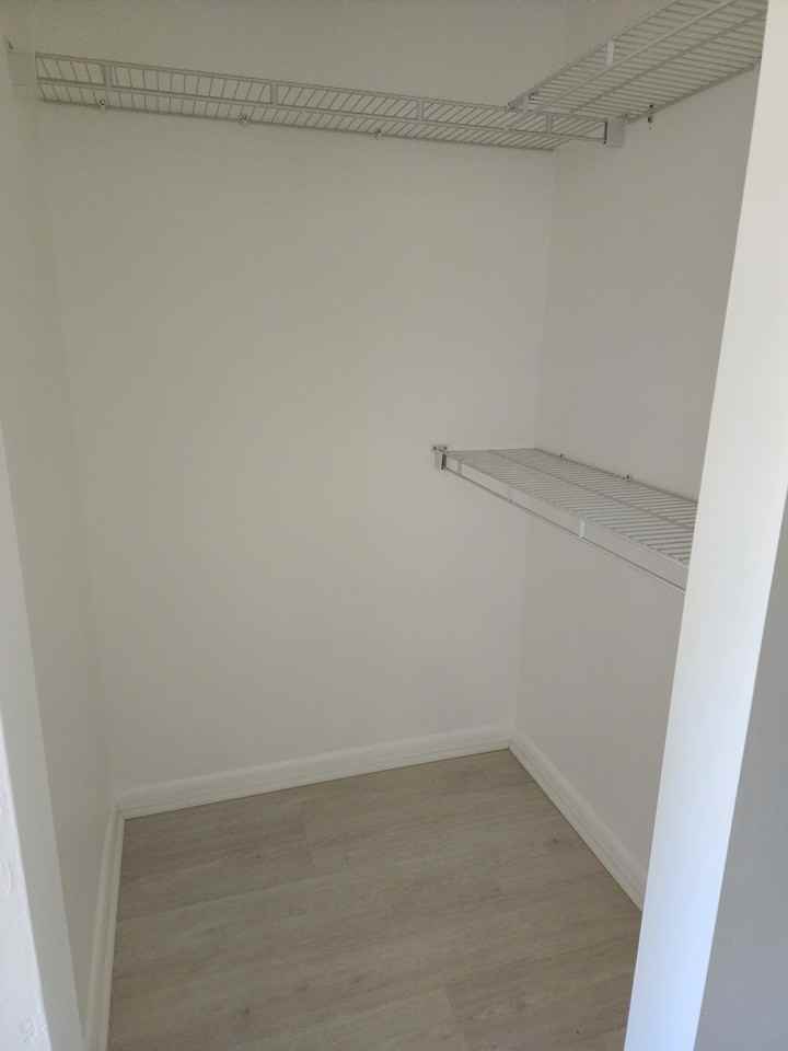 8437 Sw 90th St #C - Photo 6 of 9