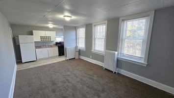 featured image of 200 E Broad St #7