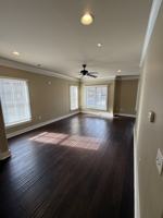 featured image of West Ln #1215