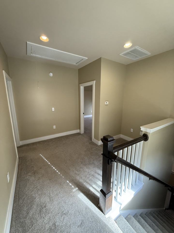 West Ln #1215 - Photo 7 of 13