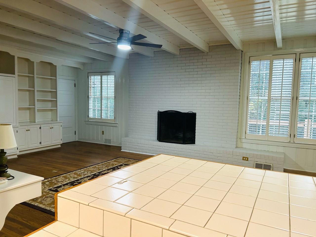 1679 S Milledge Ave #1 - Photo 2 of 33