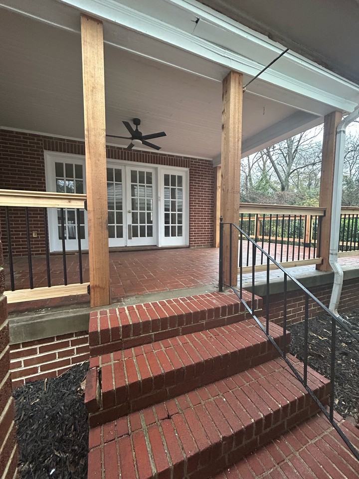 1679 S Milledge Ave #1 - Photo 2 of 35