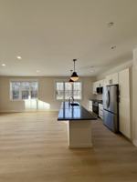 featured image of 100 Plank St #5