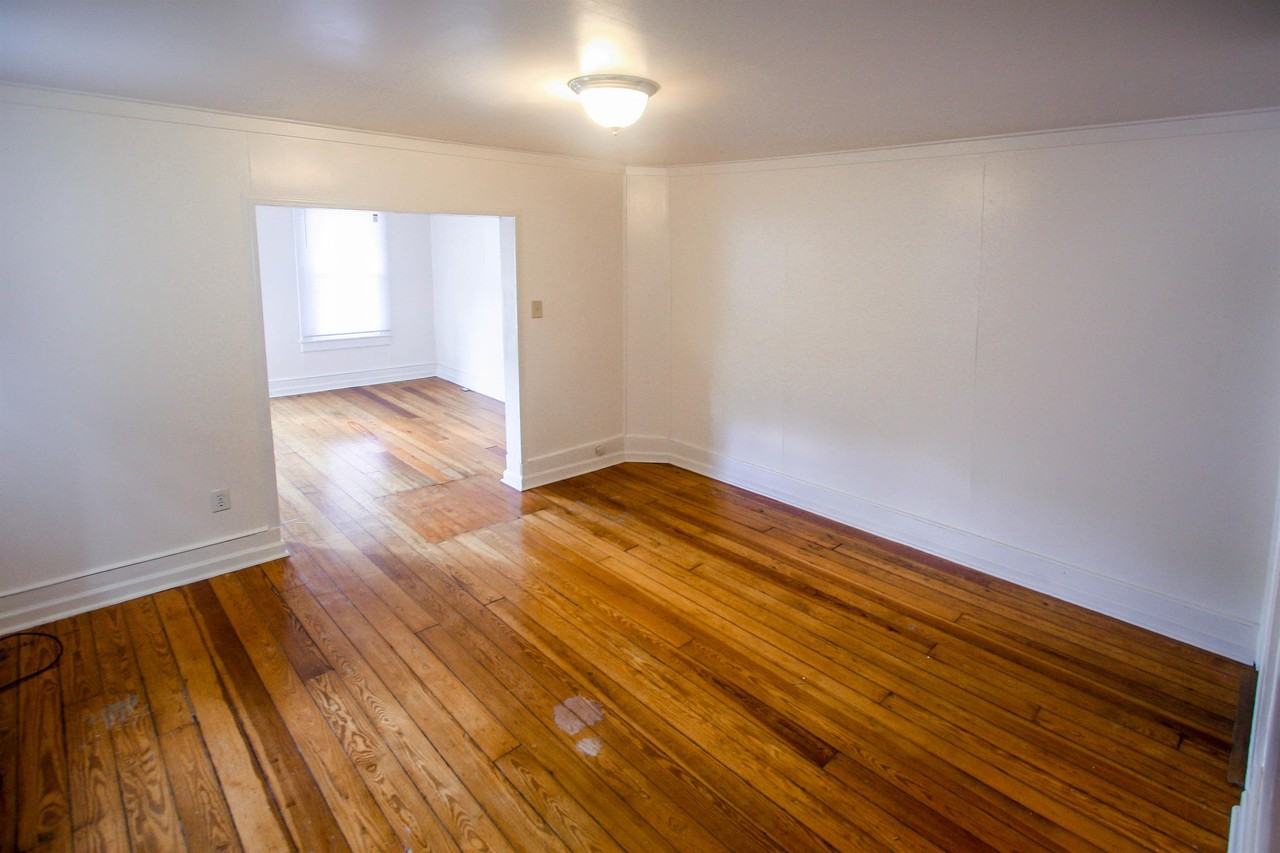 106 E South St #1 - Photo 3 of 11