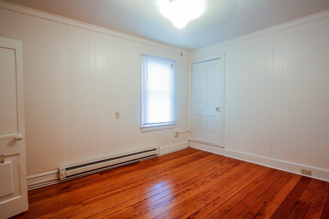 106 E South St #1 - Photo 7 of 11