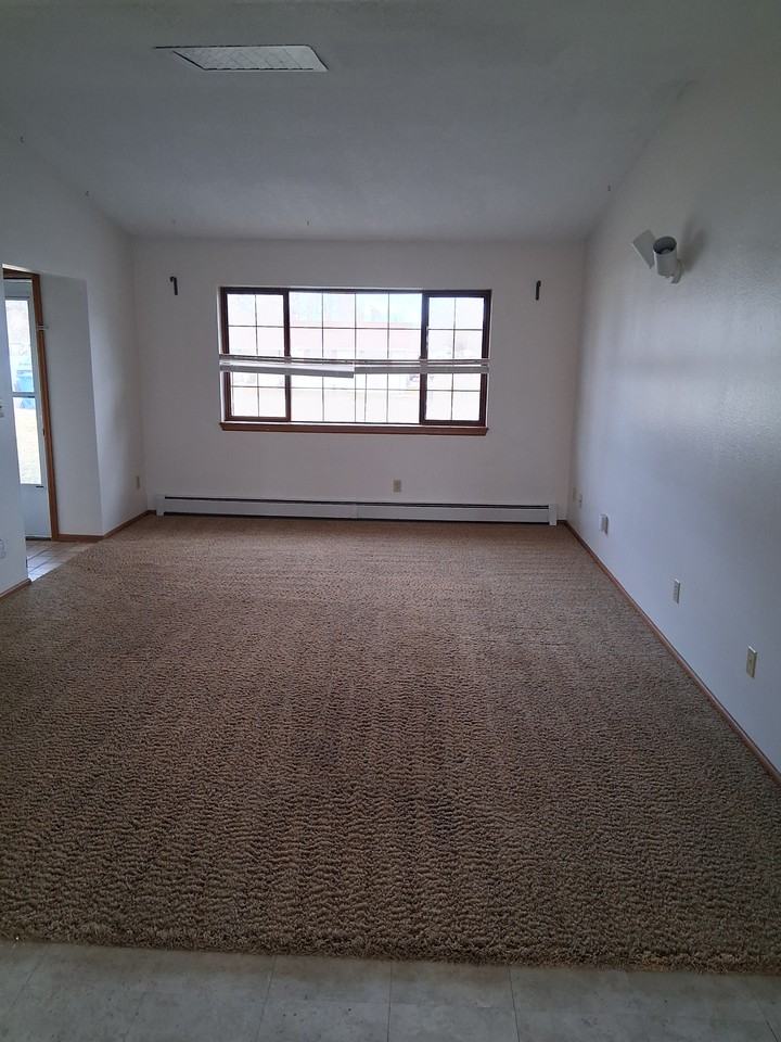 1210 Sherman Ave #1 - Photo 4 of 7