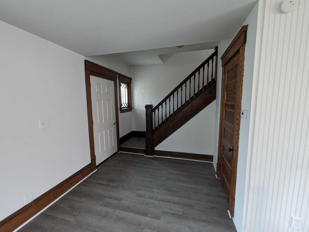 413 Cherry Ave #NA - Photo 3 of 8