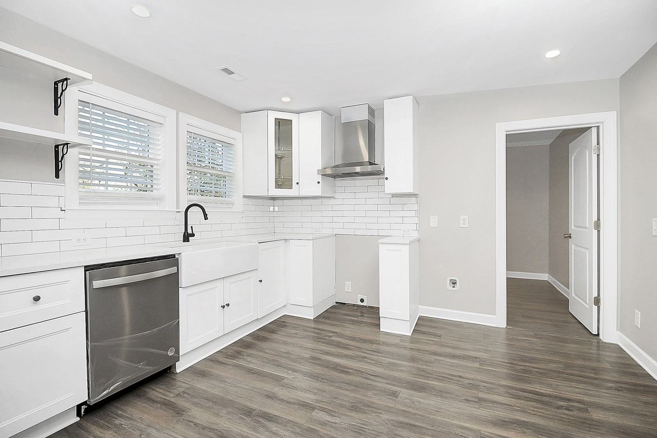 4044 Dinglewood Ave #1 - Photo 4 of 22