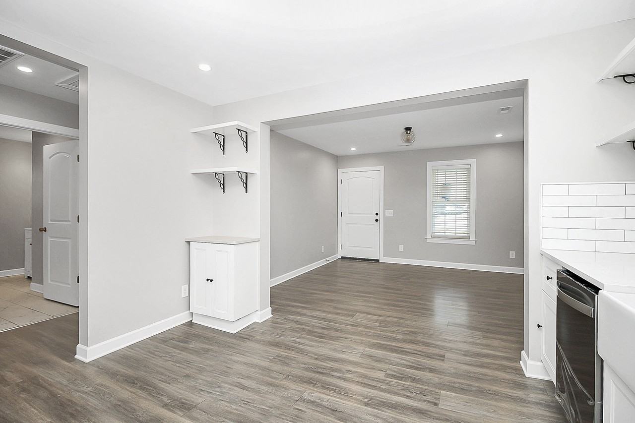 4044 Dinglewood Ave #1 - Photo 6 of 22