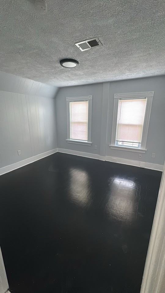 168 Grafton St #2 - Photo 2 of 19