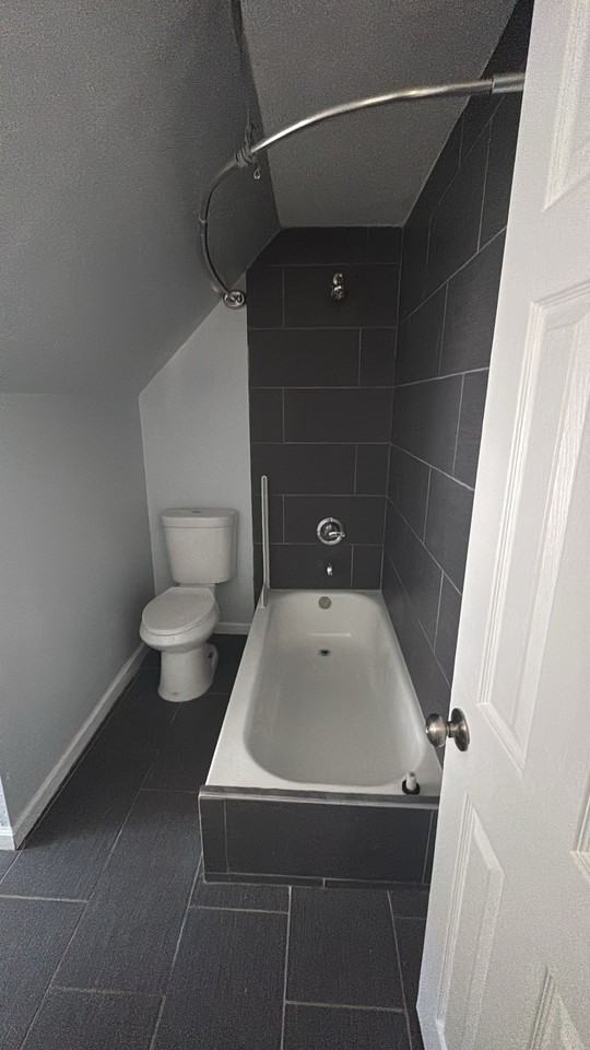 168 Grafton St #2 - Photo 6 of 19