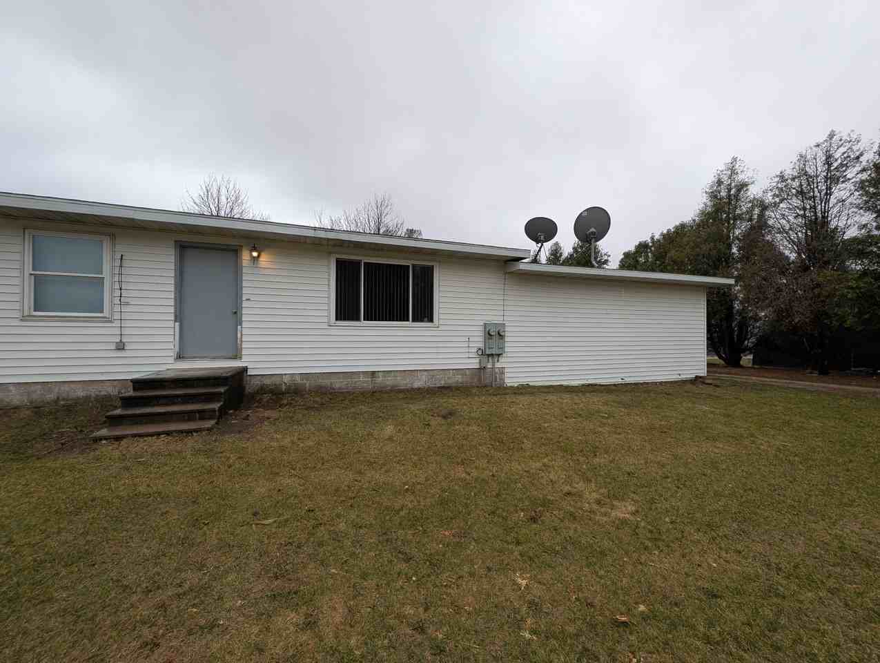 2604 Jamestown Ave #1 - Photo 2 of 13