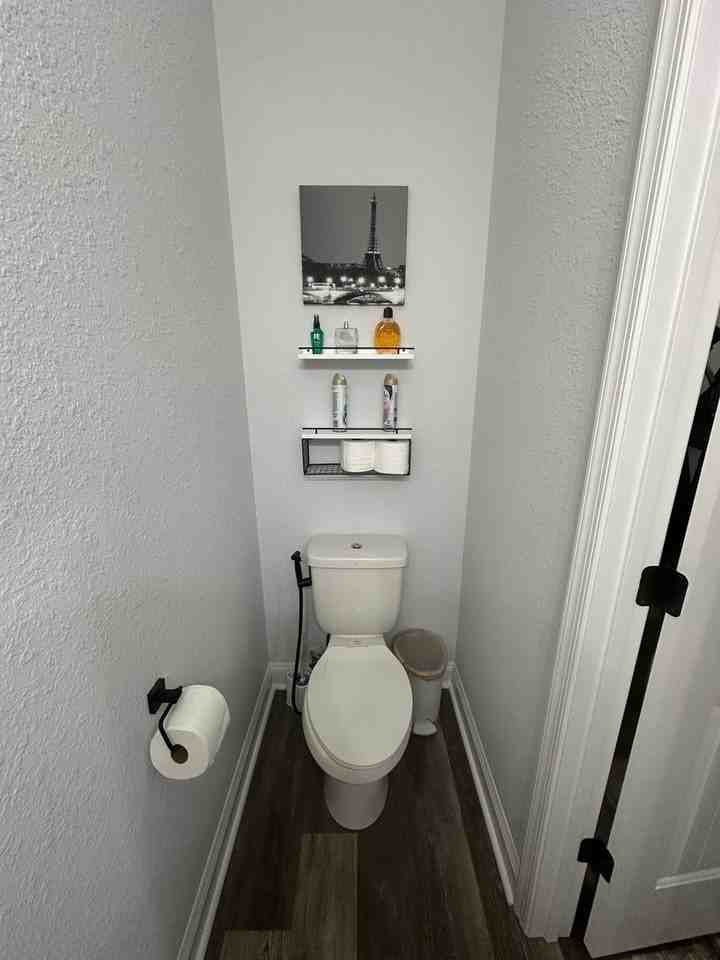 251 Chapel St - Photo 5 of 22