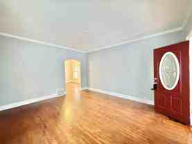 426 S Jackson St #1 - Photo 1 of 1