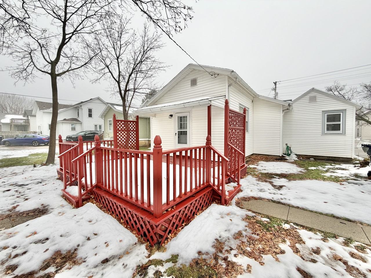 426 S Jackson St #1 - Photo 6 of 24