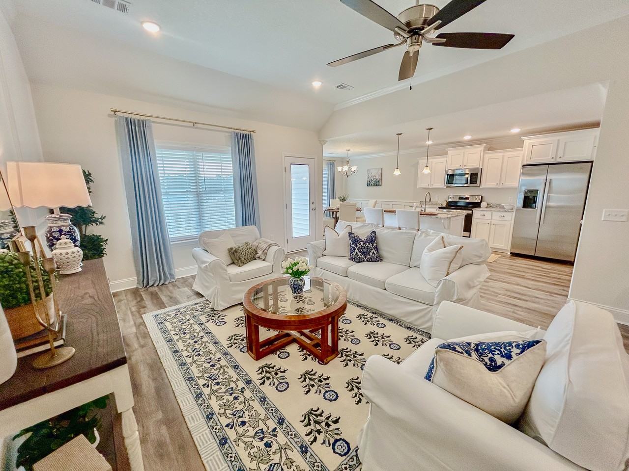 124B Atlantic Ave #1 - Photo 3 of 11