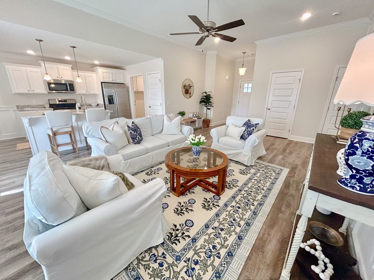 124B Atlantic Ave #1 - Photo 4 of 11