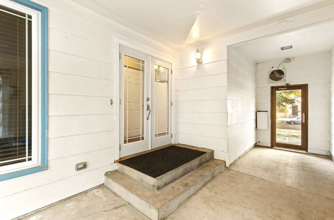 2720 2nd Ave N #1 - Photo 2 of 50