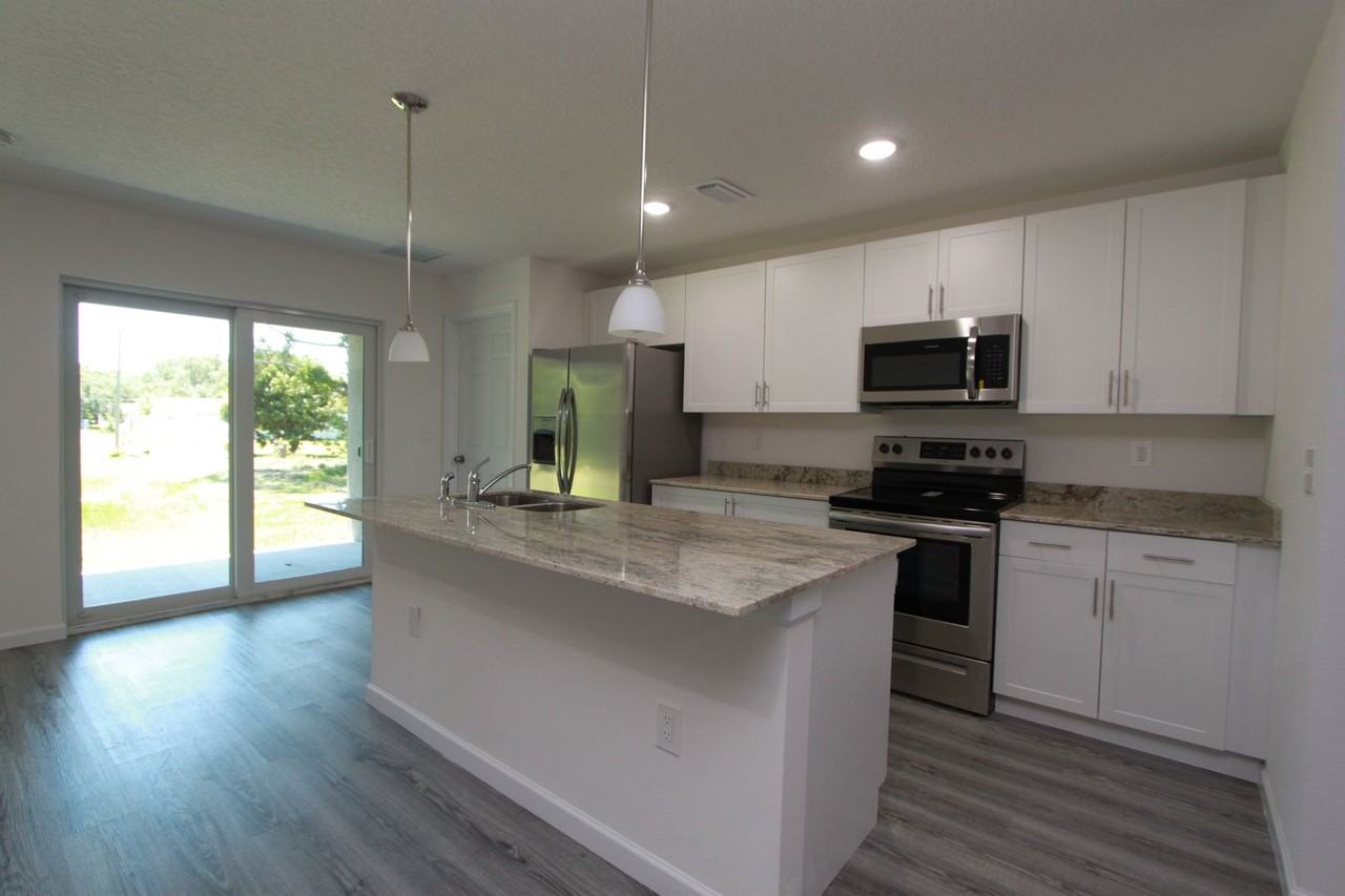 978 Gulfport Rd Se - Photo 7 of 23